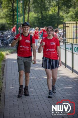 HulstFlier installateurs rond de opbrengst van Toer De Dellen 2024 af op 65000,00 euro voor de Wens Ambulance Gelderland. - © NWVFoto.nl