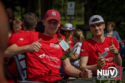 HulstFlier installateurs rond de opbrengst van Toer De Dellen 2024 af op 65000,00 euro voor de Wens Ambulance Gelderland. - © NWVFoto.nl