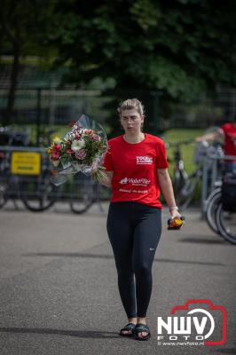 HulstFlier installateurs rond de opbrengst van Toer De Dellen 2024 af op 65000,00 euro voor de Wens Ambulance Gelderland. - © NWVFoto.nl