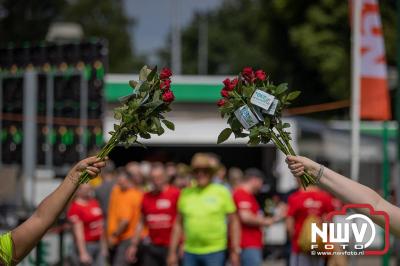 HulstFlier installateurs rond de opbrengst van Toer De Dellen 2024 af op 65000,00 euro voor de Wens Ambulance Gelderland. - © NWVFoto.nl