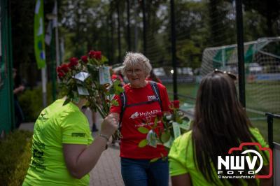 HulstFlier installateurs rond de opbrengst van Toer De Dellen 2024 af op 65000,00 euro voor de Wens Ambulance Gelderland. - © NWVFoto.nl