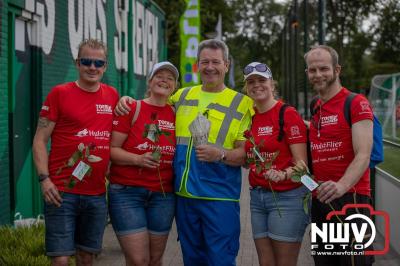 HulstFlier installateurs rond de opbrengst van Toer De Dellen 2024 af op 65000,00 euro voor de Wens Ambulance Gelderland. - © NWVFoto.nl