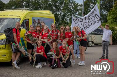 HulstFlier installateurs rond de opbrengst van Toer De Dellen 2024 af op 65000,00 euro voor de Wens Ambulance Gelderland. - © NWVFoto.nl