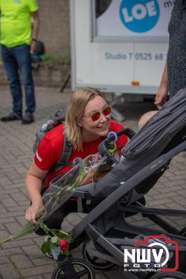 HulstFlier installateurs rond de opbrengst van Toer De Dellen 2024 af op 65000,00 euro voor de Wens Ambulance Gelderland. - © NWVFoto.nl