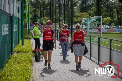 HulstFlier installateurs rond de opbrengst van Toer De Dellen 2024 af op 65000,00 euro voor de Wens Ambulance Gelderland. - © NWVFoto.nl