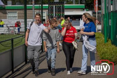 HulstFlier installateurs rond de opbrengst van Toer De Dellen 2024 af op 65000,00 euro voor de Wens Ambulance Gelderland. - © NWVFoto.nl