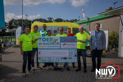 HulstFlier installateurs rond de opbrengst van Toer De Dellen 2024 af op 65000,00 euro voor de Wens Ambulance Gelderland. - © NWVFoto.nl