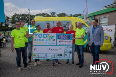 HulstFlier installateurs rond de opbrengst van Toer De Dellen 2024 af op 65000,00 euro voor de Wens Ambulance Gelderland. - © NWVFoto.nl