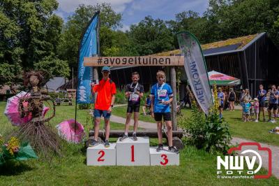 De eerste A. Vogelloop vond plaats onder prachtige weersomstandigheden, waarbij de deelnemers door de Vogeltuin en over het landgoed Zwaluwenburg in 't Harde liepen. - © NWVFoto.nl