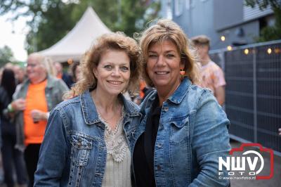 Thomas Berge kon de sfeer er wel in krijgen bij Kokki's Viert de Zomer, nadat Nederland door was naar de halve finale EK voetbal. - © NWVFoto.nl