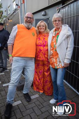 Thomas Berge kon de sfeer er wel in krijgen bij Kokki's Viert de Zomer, nadat Nederland door was naar de halve finale EK voetbal. - © NWVFoto.nl