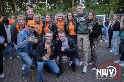 Thomas Berge kon de sfeer er wel in krijgen bij Kokki's Viert de Zomer, nadat Nederland door was naar de halve finale EK voetbal. - © NWVFoto.nl