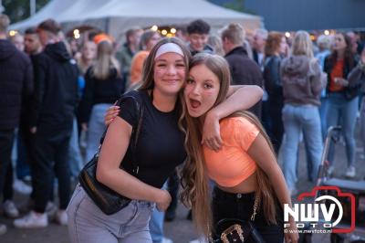 Thomas Berge kon de sfeer er wel in krijgen bij Kokki's Viert de Zomer, nadat Nederland door was naar de halve finale EK voetbal. - © NWVFoto.nl