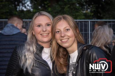 Thomas Berge kon de sfeer er wel in krijgen bij Kokki's Viert de Zomer, nadat Nederland door was naar de halve finale EK voetbal. - © NWVFoto.nl