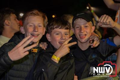 Thomas Berge kon de sfeer er wel in krijgen bij Kokki's Viert de Zomer, nadat Nederland door was naar de halve finale EK voetbal. - © NWVFoto.nl