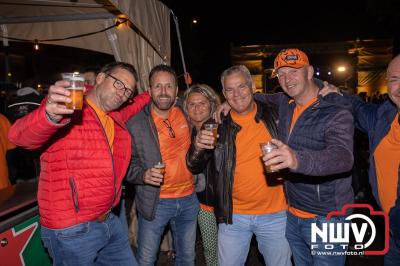 Thomas Berge kon de sfeer er wel in krijgen bij Kokki's Viert de Zomer, nadat Nederland door was naar de halve finale EK voetbal. - © NWVFoto.nl