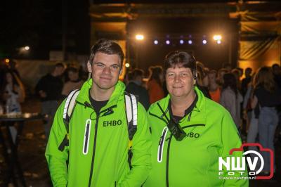 Thomas Berge kon de sfeer er wel in krijgen bij Kokki's Viert de Zomer, nadat Nederland door was naar de halve finale EK voetbal. - © NWVFoto.nl