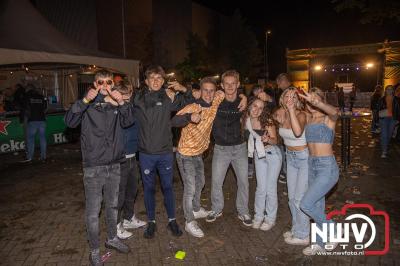 Thomas Berge kon de sfeer er wel in krijgen bij Kokki's Viert de Zomer, nadat Nederland door was naar de halve finale EK voetbal. - © NWVFoto.nl