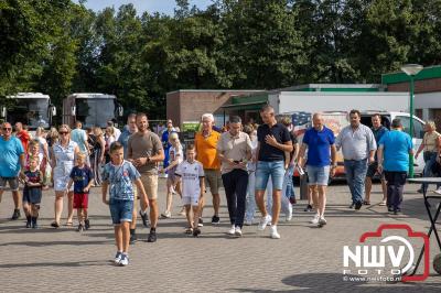 Regio loopt uit om Ajax te zien spelen tegen Stvv op Sportpark Bovenmolen in Oldebroek. - © NWVFoto.nl