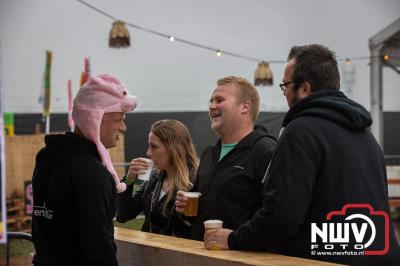 Tent was weer afgeladen op de eerste avond van het BigPop Festival met Zeroos Heroes, Piraten Power Hour en Outsiders.  - © NWVFoto.nl