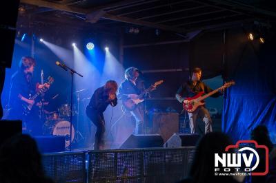 Zaterdagavond in de polder van Oosterwolde was het één en al gezelligheid bij het BigPop Festival, editie 2024. - © NWVFoto.nl