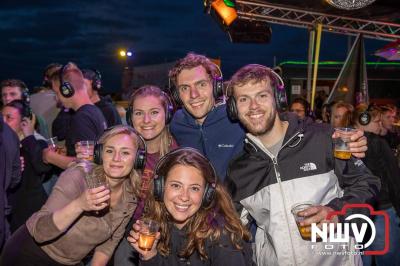 Zaterdagavond in de polder van Oosterwolde was het één en al gezelligheid bij het BigPop Festival, editie 2024. - © NWVFoto.nl