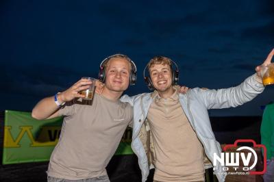 Zaterdagavond in de polder van Oosterwolde was het één en al gezelligheid bij het BigPop Festival, editie 2024. - © NWVFoto.nl