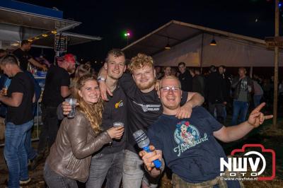 Zaterdagavond in de polder van Oosterwolde was het één en al gezelligheid bij het BigPop Festival, editie 2024. - © NWVFoto.nl