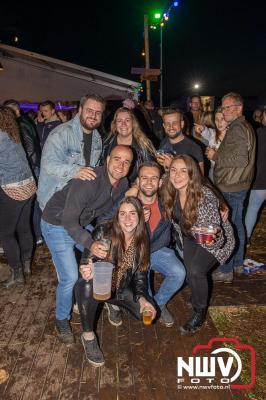 Zaterdagavond in de polder van Oosterwolde was het één en al gezelligheid bij het BigPop Festival, editie 2024. - © NWVFoto.nl