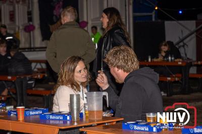 Zaterdagavond in de polder van Oosterwolde was het één en al gezelligheid bij het BigPop Festival, editie 2024. - © NWVFoto.nl