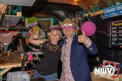 Zaterdagavond in de polder van Oosterwolde was het één en al gezelligheid bij het BigPop Festival, editie 2024. - © NWVFoto.nl