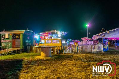 Zaterdagavond in de polder van Oosterwolde was het één en al gezelligheid bij het BigPop Festival, editie 2024. - © NWVFoto.nl