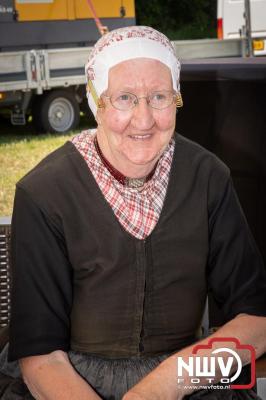 Oogstfeest en Fokveedag in Oldebroek: Een Nostalgische Boerendag voor Jong en Oud - © NWVFoto.nl