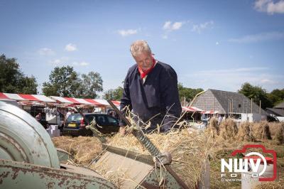 Oogstfeest en Fokveedag in Oldebroek: Een Nostalgische Boerendag voor Jong en Oud - © NWVFoto.nl