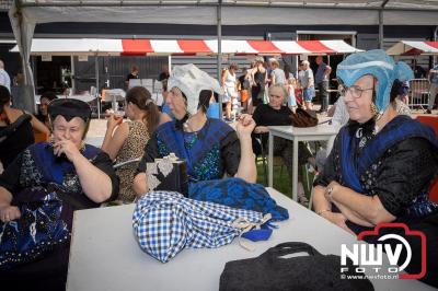 Oogstfeest en Fokveedag in Oldebroek: Een Nostalgische Boerendag voor Jong en Oud - © NWVFoto.nl