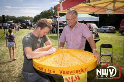 Oogstfeest en Fokveedag in Oldebroek: Een Nostalgische Boerendag voor Jong en Oud - © NWVFoto.nl