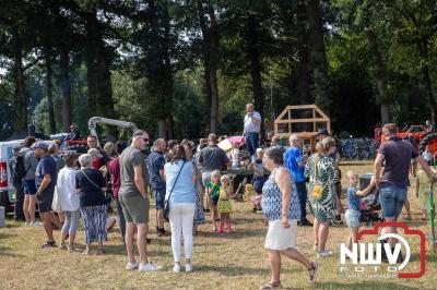 Tractoren oude ambachten ingrediënten voor de Oogstdag Wittensteinse Alle Kamperveen. - © NWVFoto.nl