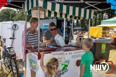 Tractoren oude ambachten ingrediënten voor de Oogstdag Wittensteinse Alle Kamperveen. - © NWVFoto.nl