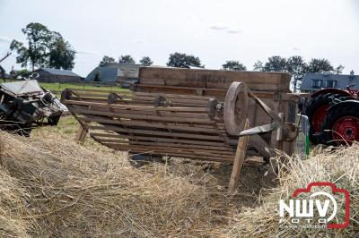 Tractoren oude ambachten ingrediënten voor de Oogstdag Wittensteinse Alle Kamperveen. - © NWVFoto.nl