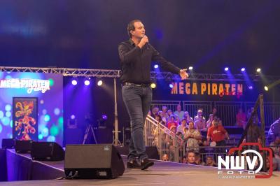 Uitverkocht Mega Piraten Festijn weer groot succes in Oldebroek.  - © NWVFoto.nl