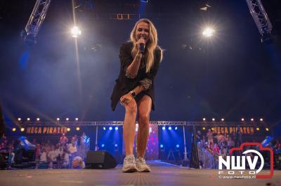 Uitverkocht Mega Piraten Festijn weer groot succes in Oldebroek.  - © NWVFoto.nl