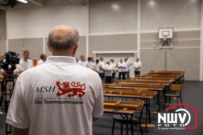 Interland sjoelen in 't Hart van Oosterwolde tussen Nederland, Duitsland en Frankrijk. - © NWVFoto.nl