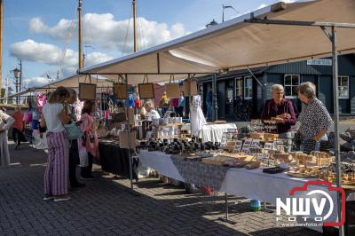 Open monumentendag en Bottermarkt Elburg trekt weer veel bezoekers naar vestingstad Elburg. - © NWVFoto.nl