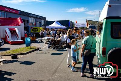 Opendag bedrijventerrein Broeklanden trekt veel belangstellenden. - © NWVFoto.nl