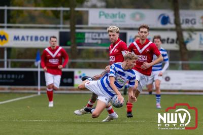 ESC laat Hulshorst in de laatste minuut van de blessuretijd op gelijke hoogte komen, en moet de kostbare punten zuur delen. - © NWVFoto.nl