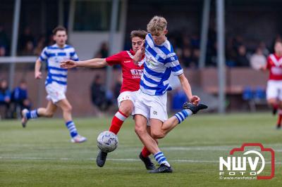 ESC laat Hulshorst in de laatste minuut van de blessuretijd op gelijke hoogte komen, en moet de kostbare punten zuur delen. - © NWVFoto.nl