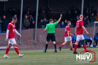 ESC laat Hulshorst in de laatste minuut van de blessuretijd op gelijke hoogte komen, en moet de kostbare punten zuur delen. - © NWVFoto.nl