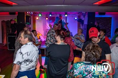 Dit jaar organiseerde de Stichting Hollands Benefiet een gezellige avond bij de Spikke in Heerde voor het Long Fonds. - © NWVFoto.nl