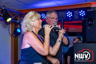 Dit jaar organiseerde de Stichting Hollands Benefiet een gezellige avond bij de Spikke in Heerde voor het Long Fonds. - © NWVFoto.nl