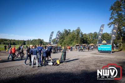 Water, modder, heel veel modder en hindernissen: dat is wat de deelnemers van Mud Master willen ervaren! - © NWVFoto.nl